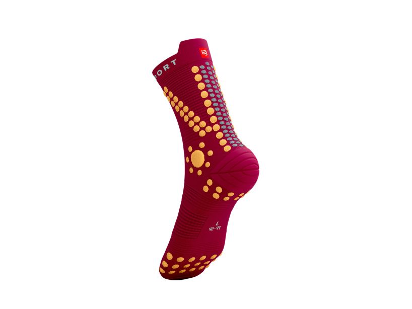 PRO RACING SOCKS V4.0 TRAIL - PERSIAN RED